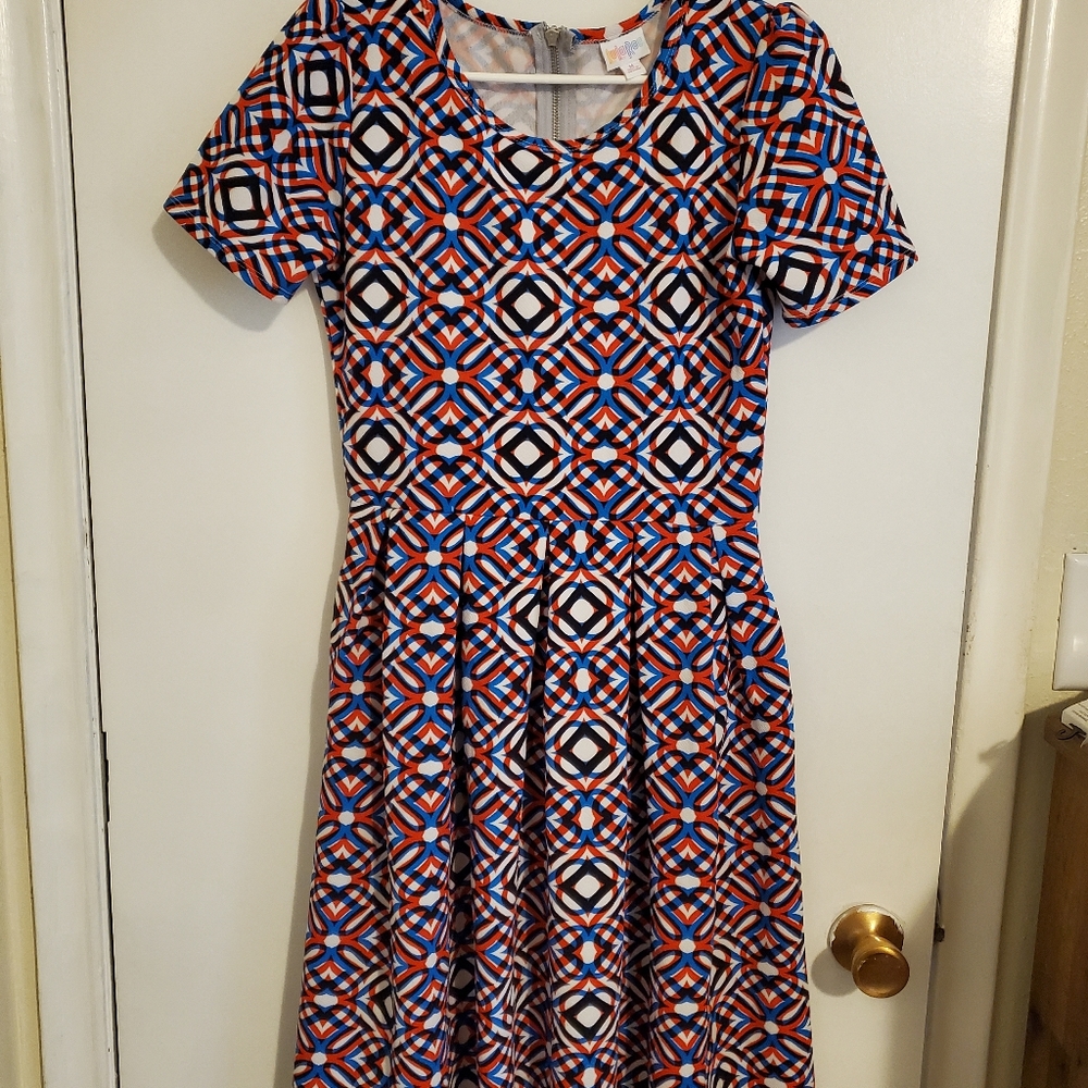 Lularoe Amelia